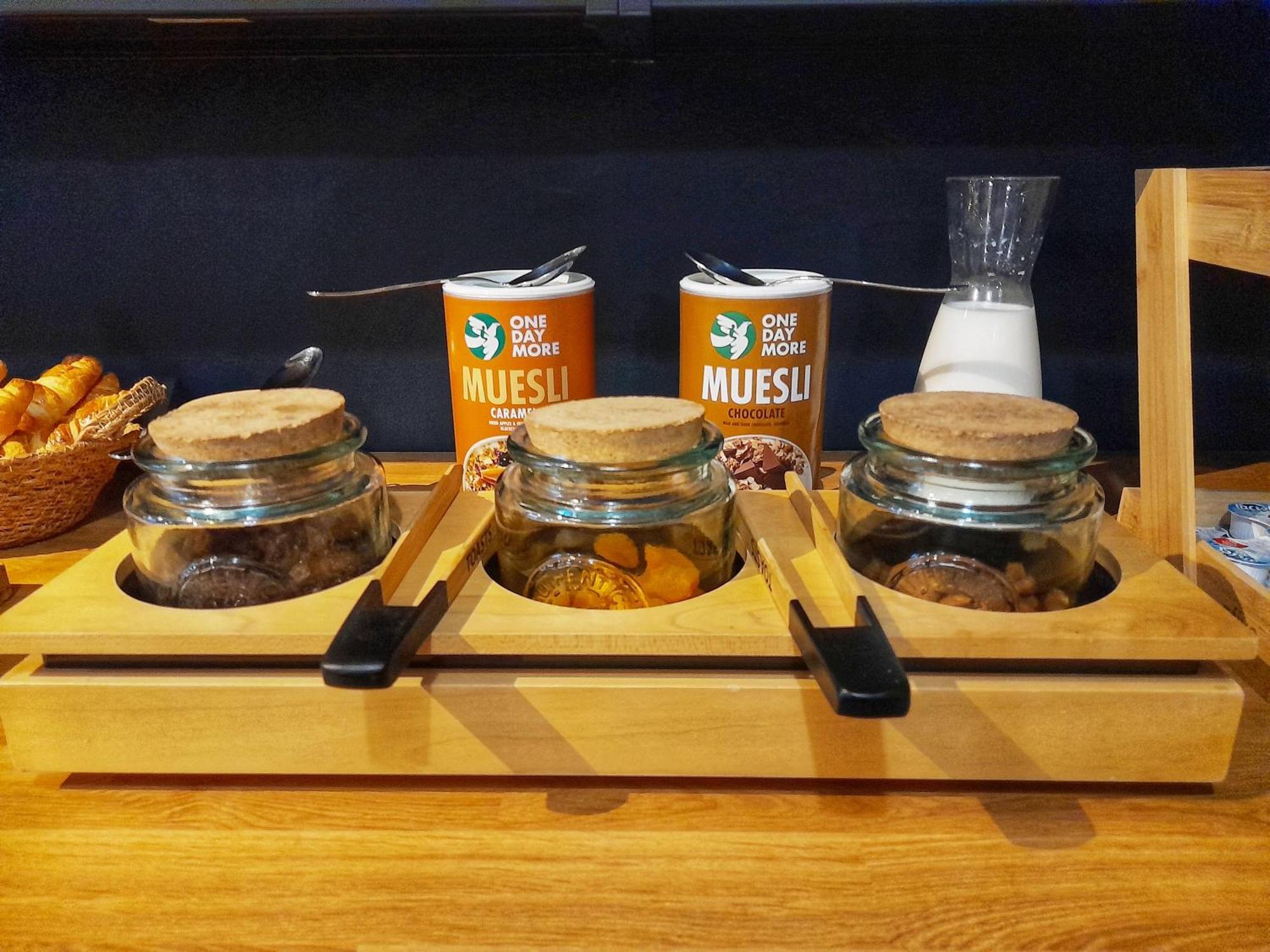Restaurant L'art Des Mets By Cote Jardin