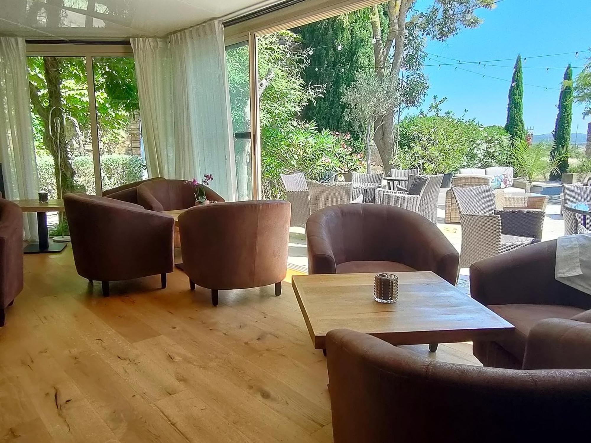 Restaurant L'art Des Mets By Cote Jardin